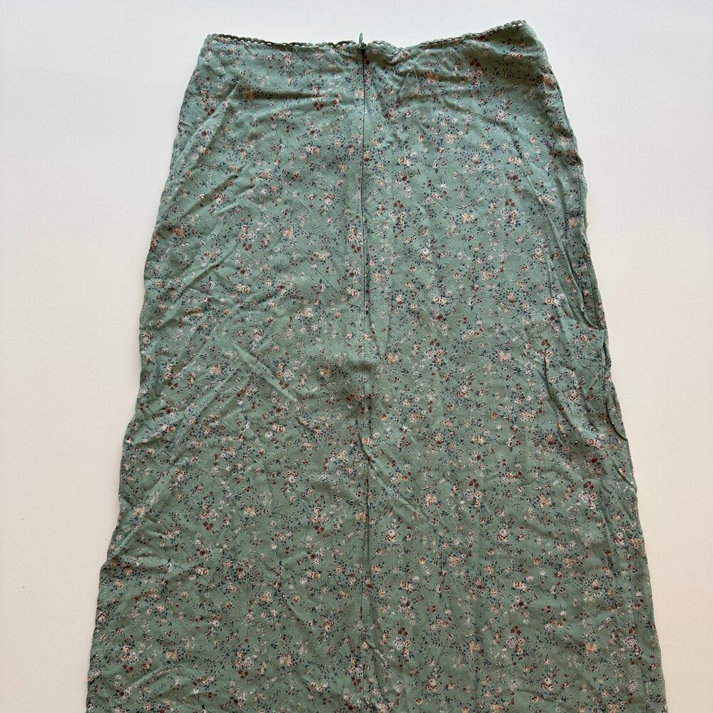 Brandy Melville Green Skirt - OS